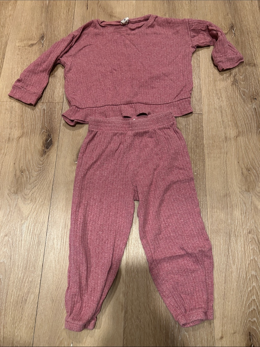 kate quinn Kids Ribbed Lounge Set - Rose Pink